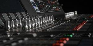 Fader Section on Yamaha RIAVGE PM7
